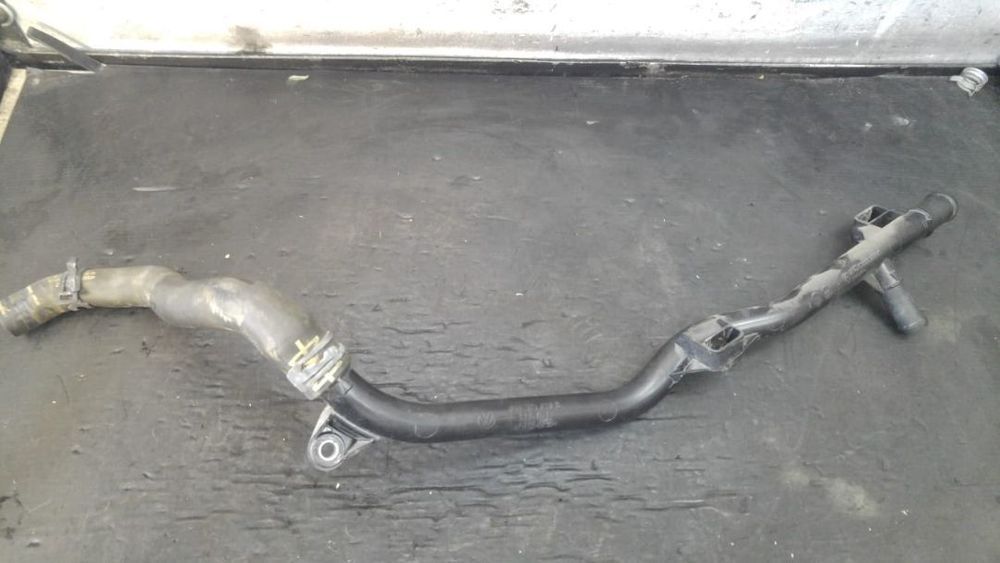 Conducta apa 1.0 b vw t-roc vw golf 7 skoda octavia 3 audi a3 8v 04c121070b