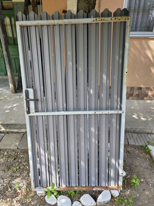 Poarta pietonala metalica