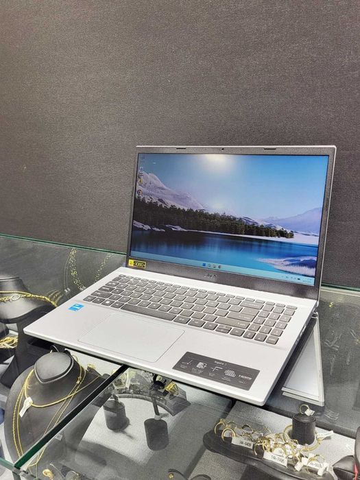 ***STAR*** Shop: Laptop Acer Aspire 3 - 512GB SSD - GARANTIE!!!