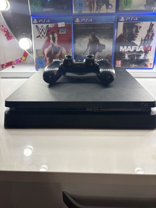 De vanzare Ps4 slim