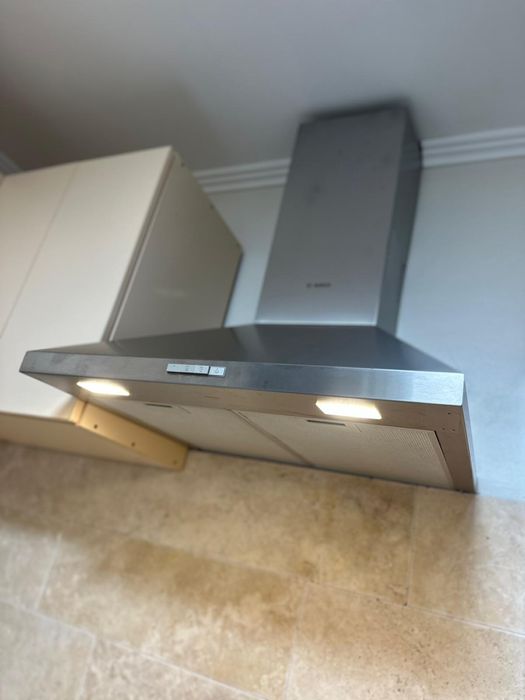 Hota Bosch impecabila estetic si tehnic utilizata putin