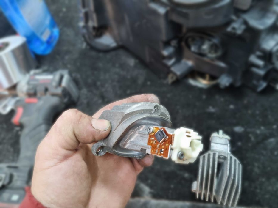 Модул дневни светлини Angel Eyes BMW 5 F10 Facelift