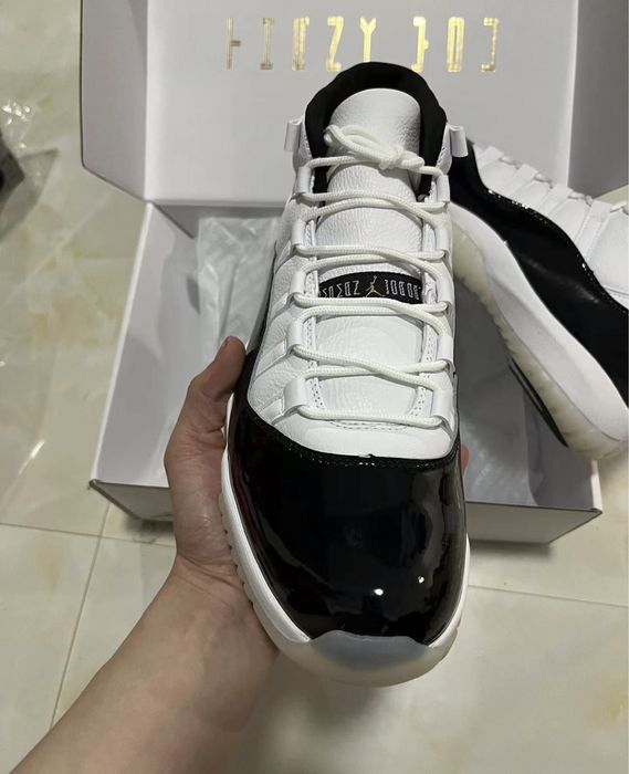 Air Jordan 11 Retro DMP Gratitude