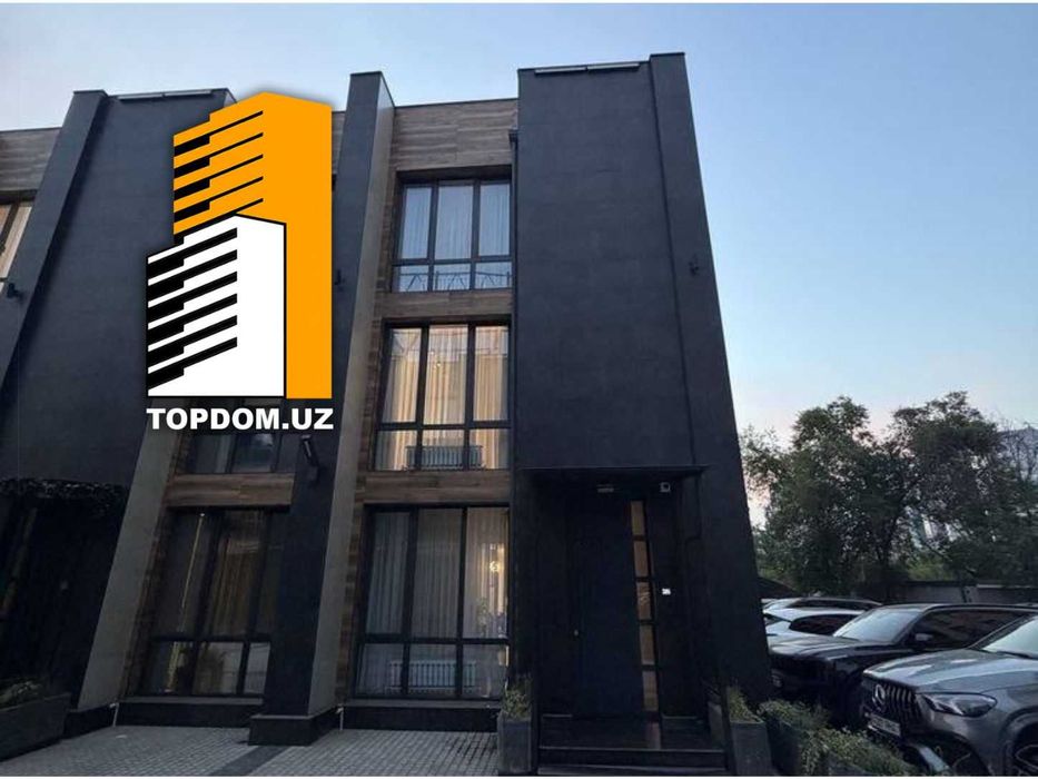 Таунхаус 237 м² в ЖК Tiara Residence | 3 этажа | Паркинг
