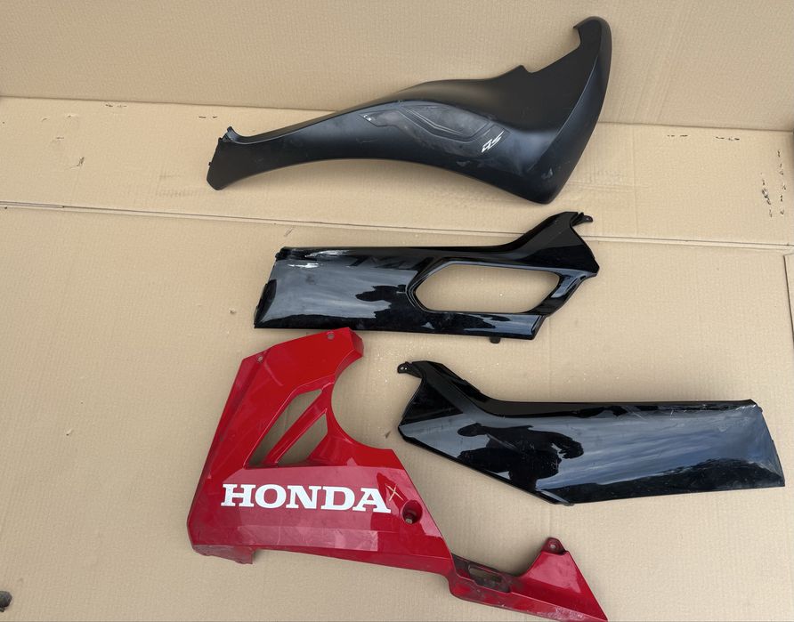 Пластмаси HONDA CBR500R 2024-