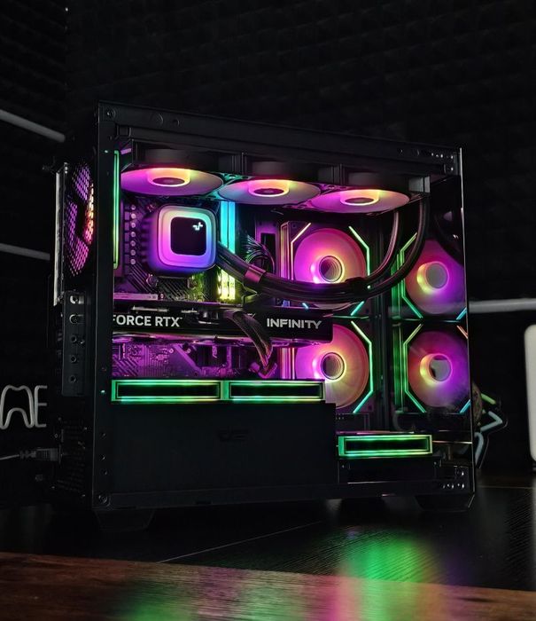 RTX5070 / Ryzen 7 7800X3D / 32GB DDR5 / 1TB NVMe DR5070700X3D-1 НОВ