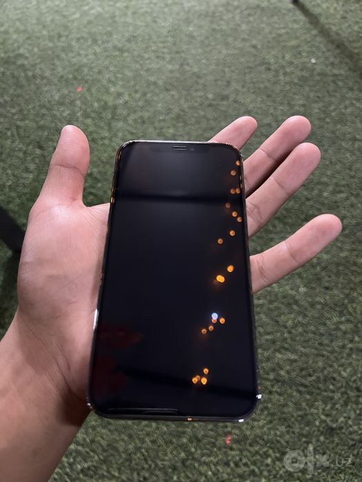 iphone 12pro abmen ozidan tepasiga