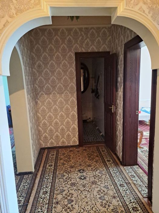 3х Комнатная квартра, 8этаж 9 этажки, 68м