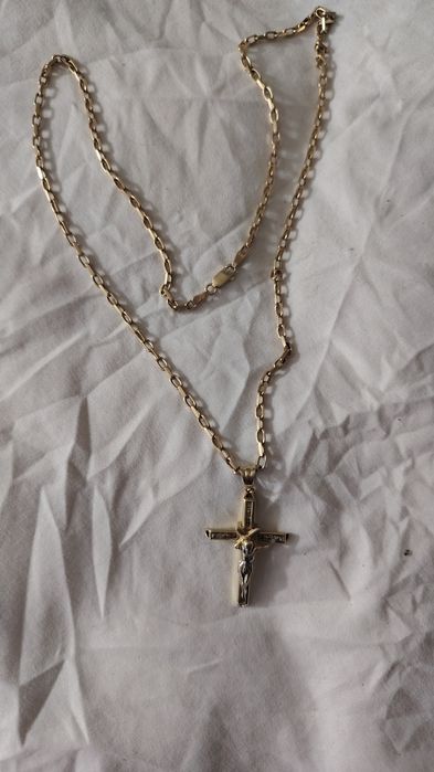 Lanț bărbătesc deosebit