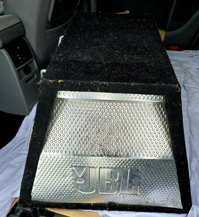 Subwoofer JBL gt4 series
