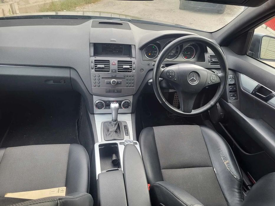 Dezmembram Mercedes C-CLASS W204 BREAK 2.2 CDI