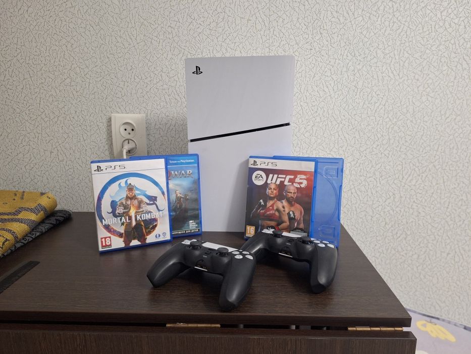 Продам плейстейшен 5