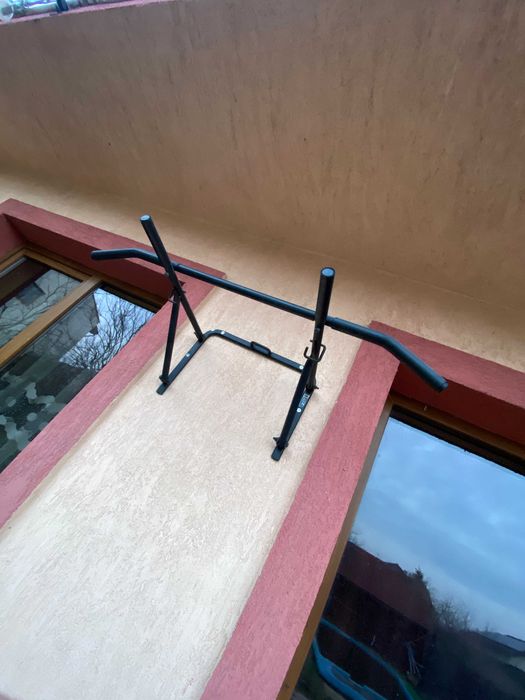 Bara tractiuni de perete