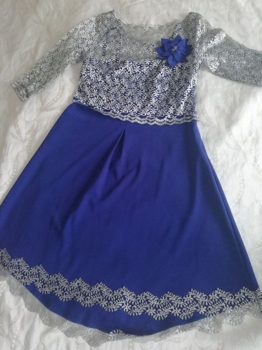 Елегантна рокля за по-едра дама, р-р Хл