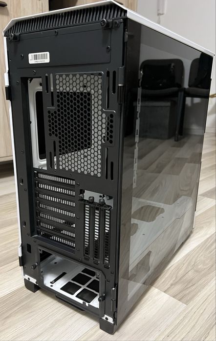 Carcasa Phanteks Eclipse P600S + Riser Asus Rog