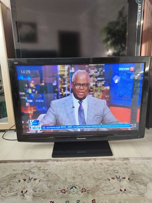 Телевизор PANASONIC 43"