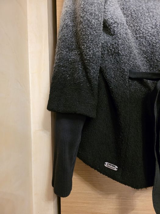 Дамско късо палто