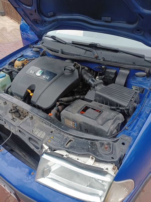 Skoda octavia 1.6 benzina fab.2001