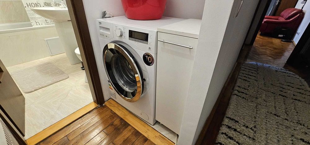 Proprietar vand apartament 3 camere 3/4 Titan scoala 196