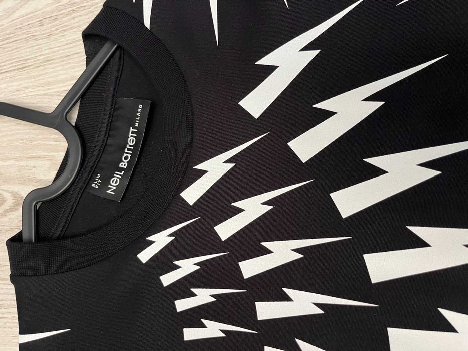 Neil Barrett bluza XL autentica, retail 590 euro