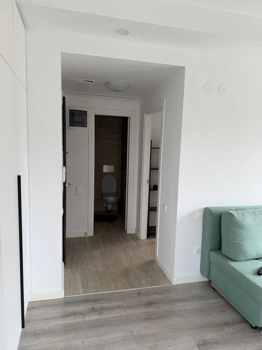 Proprietar, inchiriez garsoniera Cosmopolis