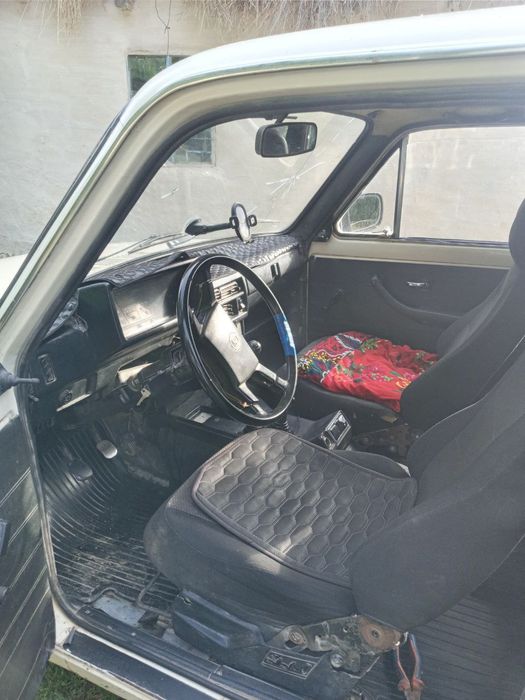 Нива 4×4 Срочно продаются