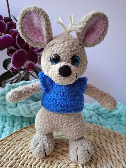 Плетени играчки на една кука