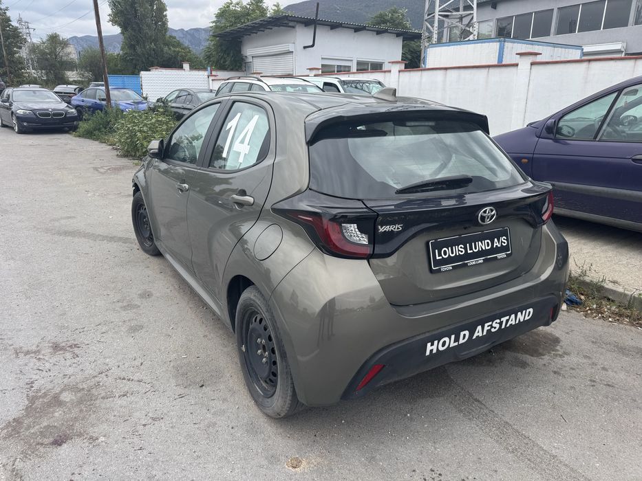 Toyota Yaris 2022г