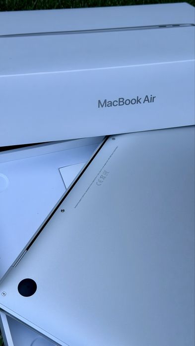  Macbook Air M1 13” 8/256GB Space Grey / Imaculat / Folosit ocazional