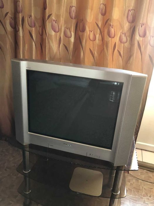 Продам телевизор