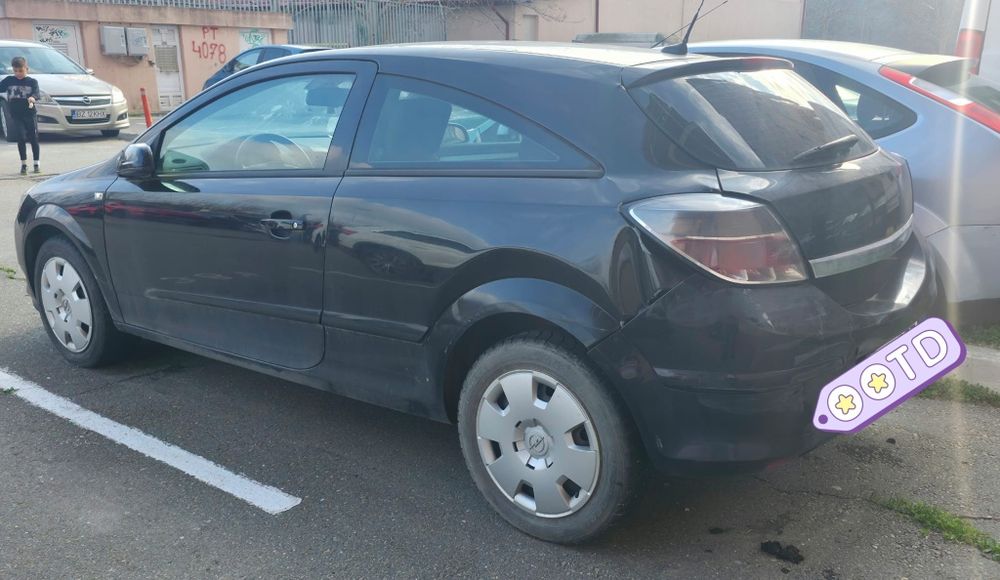 Opel astra gtc 1.3
