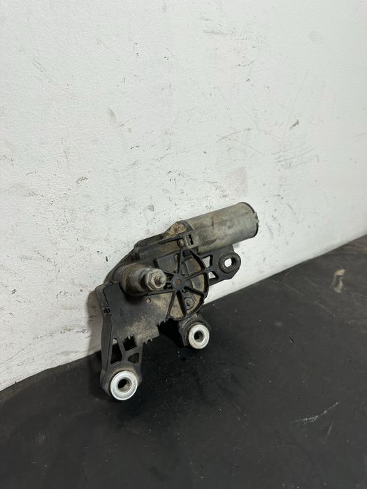 Motoras haion Volkswagen Vw Golf 4 1J6955711G