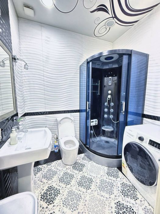 Сдаётся 5 комнатная квартира в парк Бабура 180м2 3 спальная комната