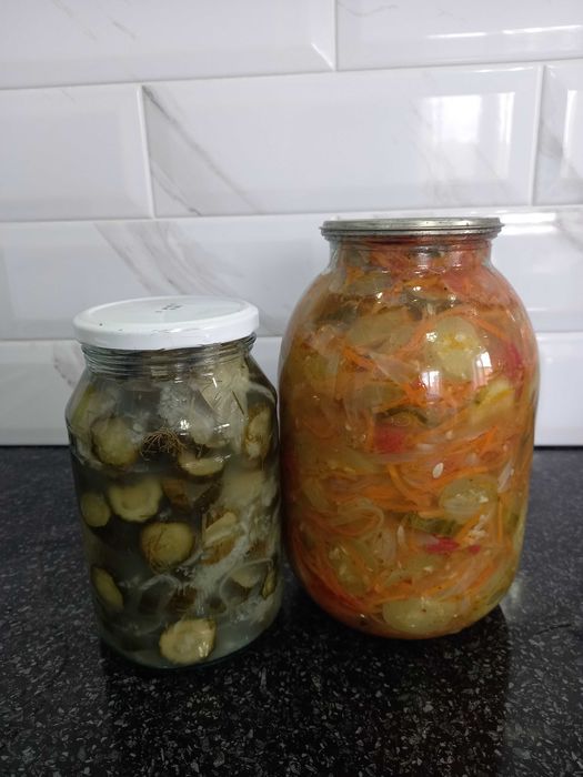 Салаты, аджика, лечо