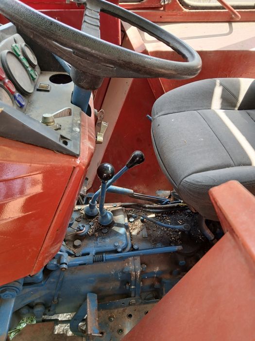 Tractor u445 cu 2 manete