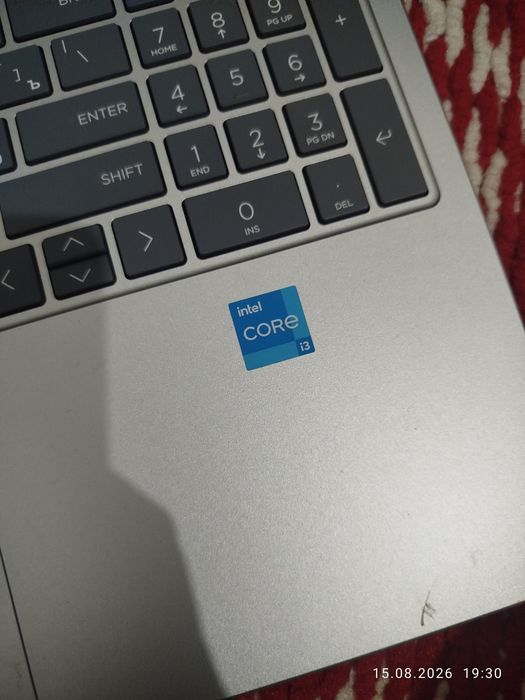 hp.      noutbuk