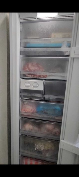 Морозильник новый