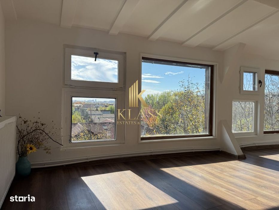 Apartament de vanzare  decomandat cu 3 camere  in  Pipera