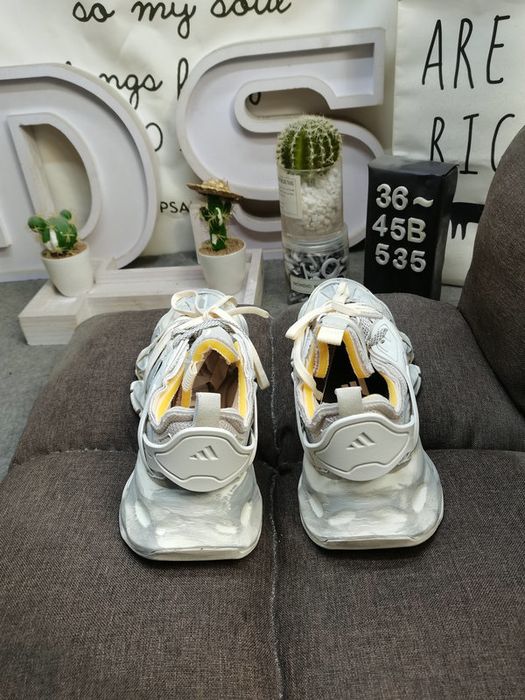 Adidas XLG Vento Runner Deluxe Wonder Beige Verificare Colet