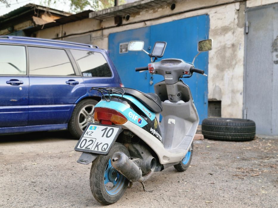 Скутер, мопед Honda Dio AF27