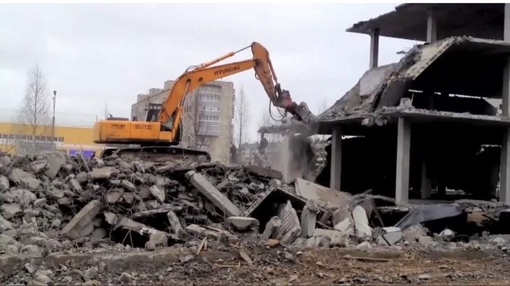 Выполняем демонтажные работы