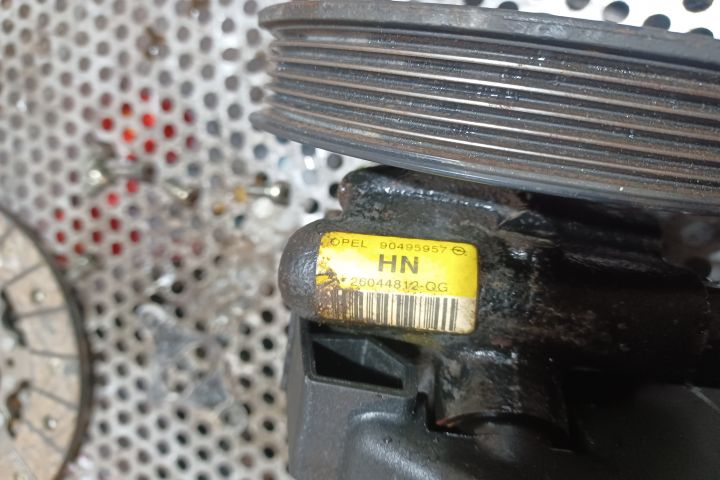 Pompa servodirectie mecanica 90495957 26044812 90495957 26044812 Opel