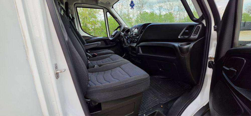 Iveco Daily 35c15 /50c15  Frigorific 8 Europaleti cu Lift  Model 2020