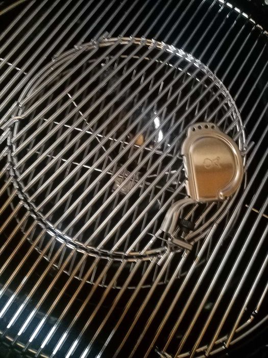 Барбекю  на дървени въглища