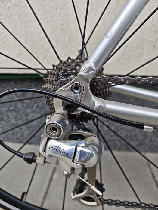 Cursiera Bulls, mărime 56 M/L, full Shimano, Ultegra, 3x10