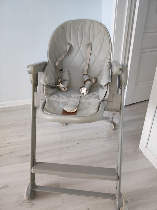 Продам детский стул