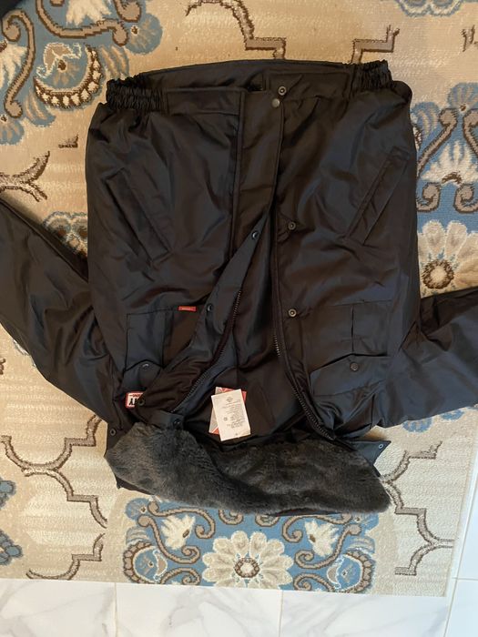 Новая мужская куртка