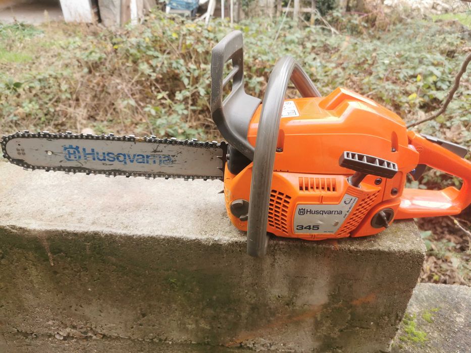 Хускварна345, Щил 046 и ХУСКВАРНА 141