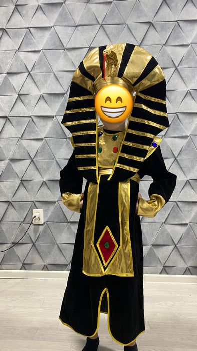 Продам новогодний костюм