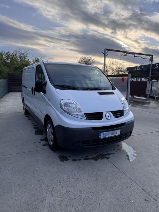 RENAULT Trafic 2010 — imagine 2